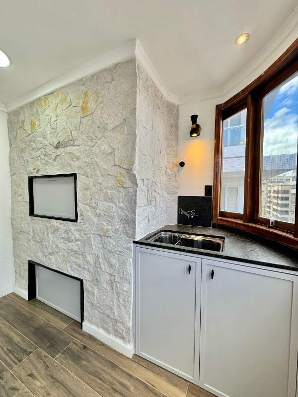 Apartamento à venda no Zona Nova: 