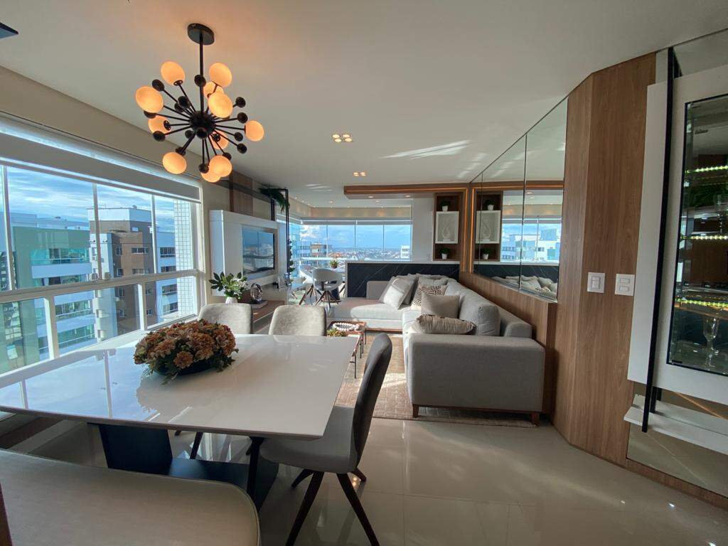 Apartamento à venda no Zona Nova: 