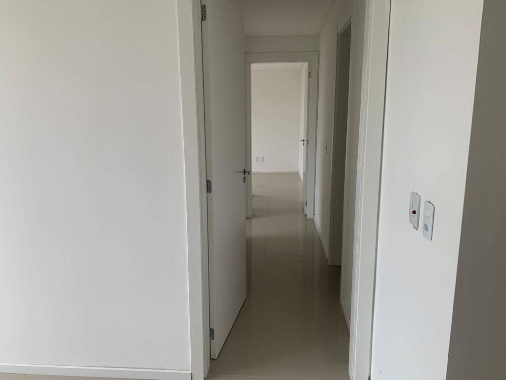 Apartamento à venda no Navegantes: 