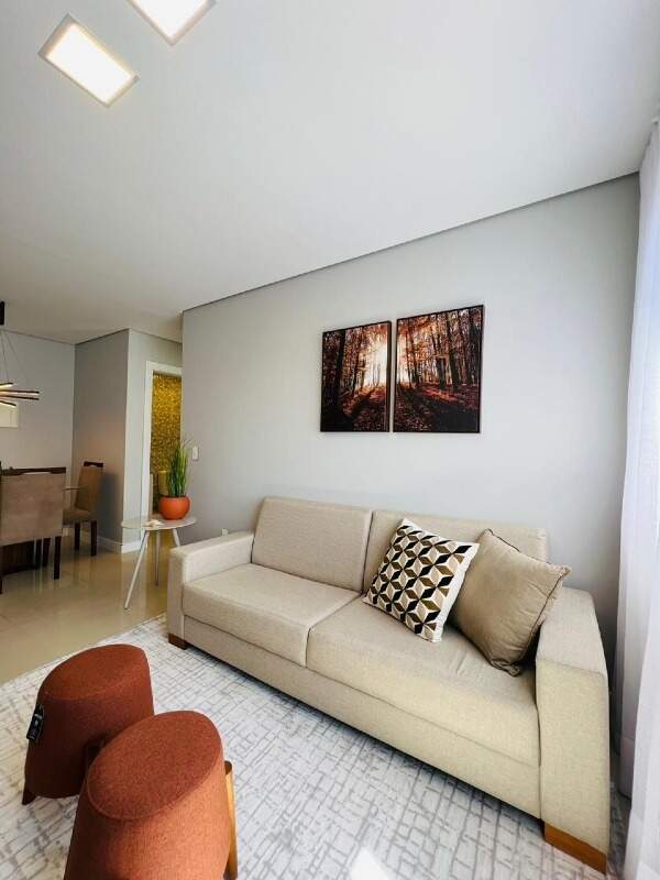 Apartamento à venda no Navegantes: 