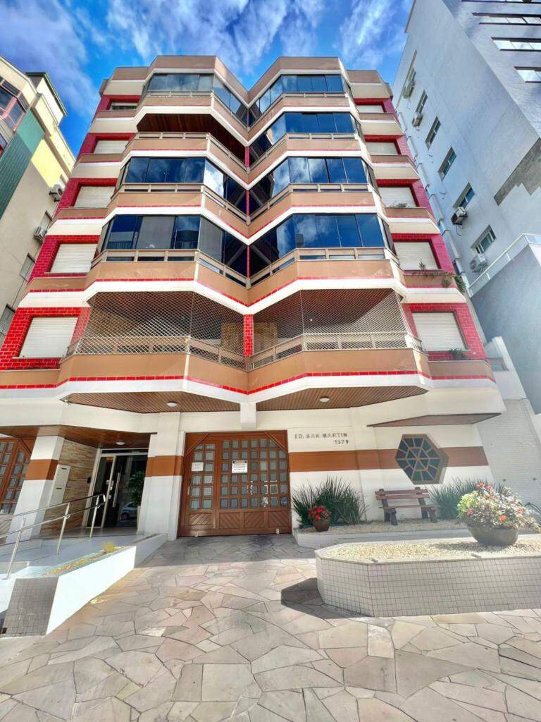 Apartamento à venda no Zona Nova: 