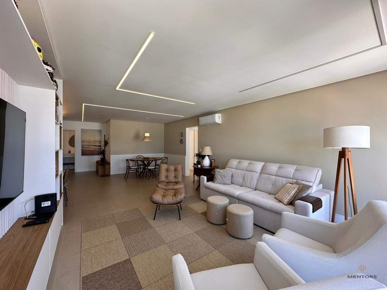 Apartamento à venda no Zona Nova: 