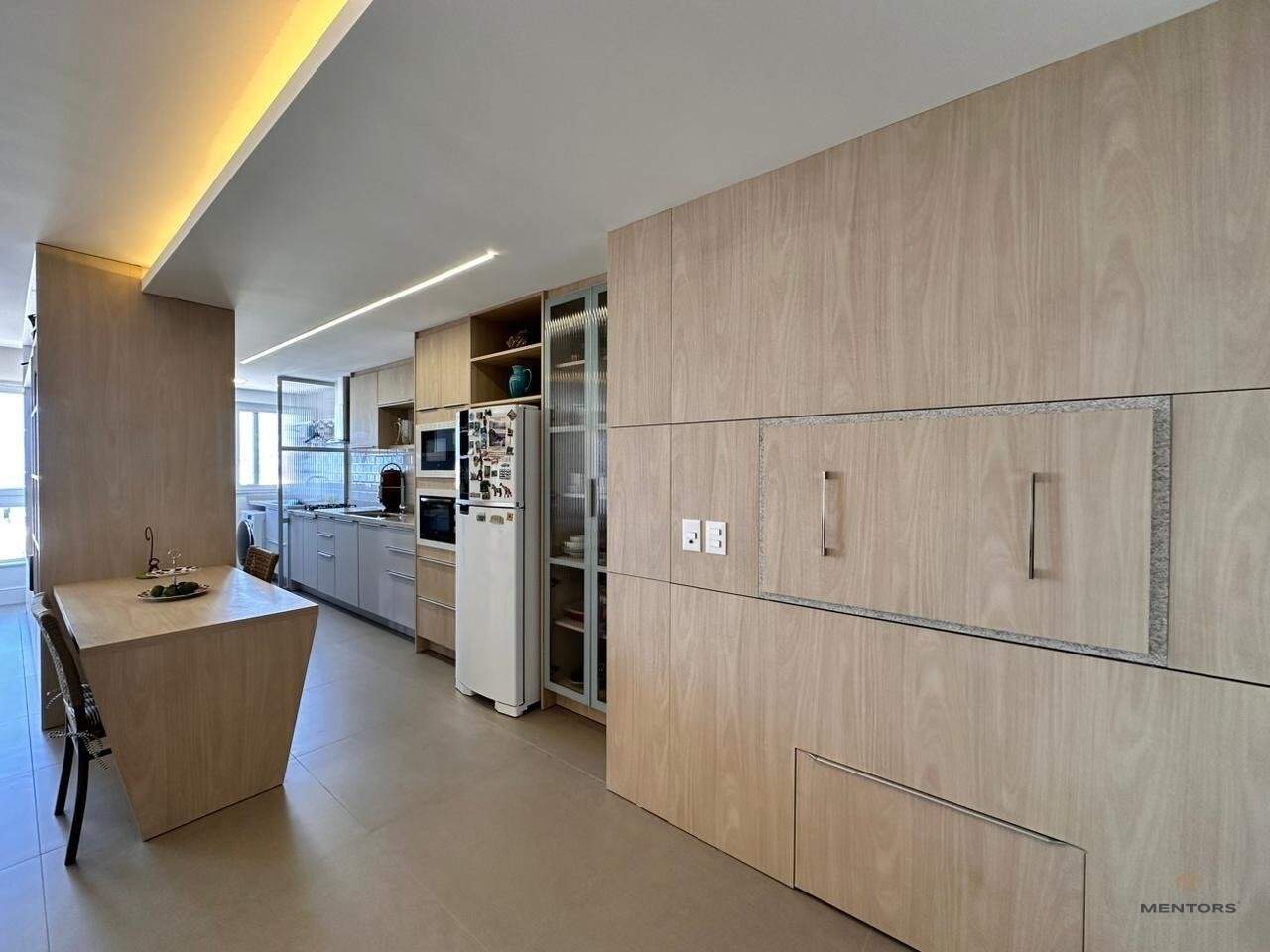 Apartamento à venda no Zona Nova: 