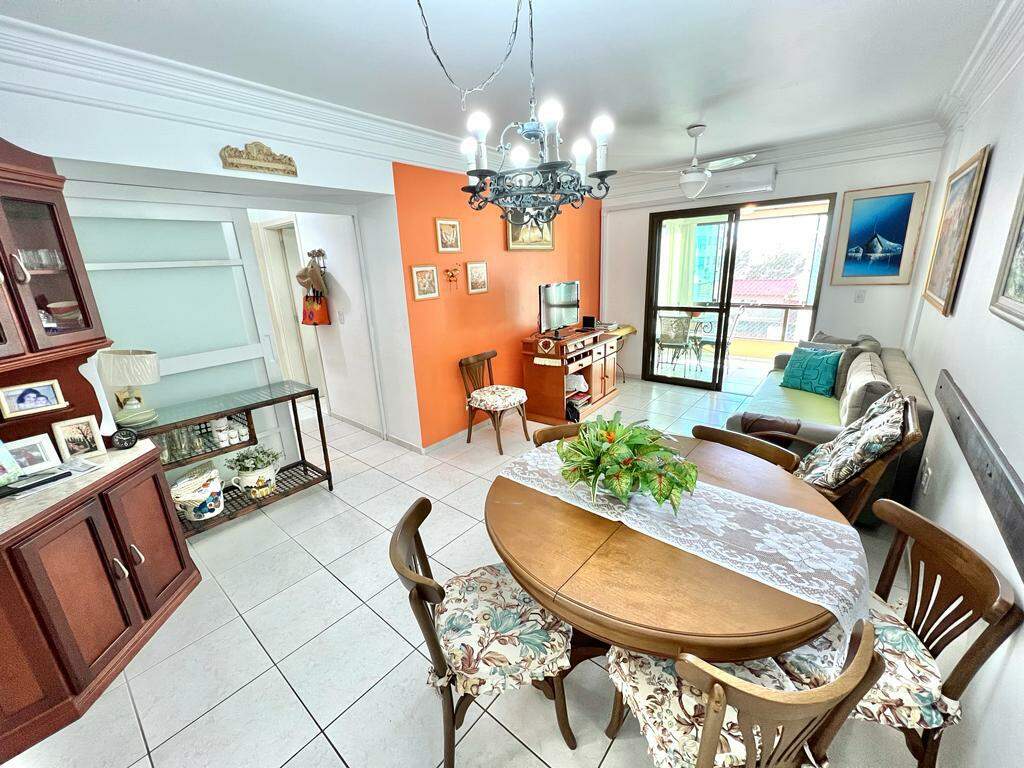 Apartamento à venda no Navegantes: 