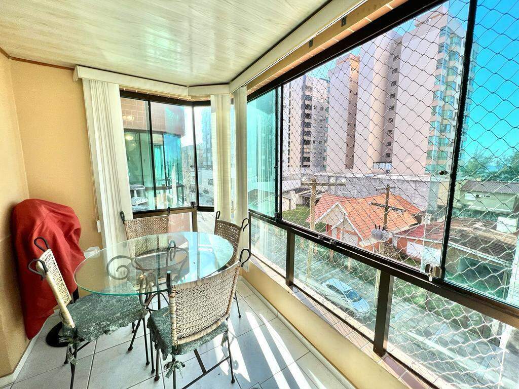 Apartamento à venda no Navegantes: 