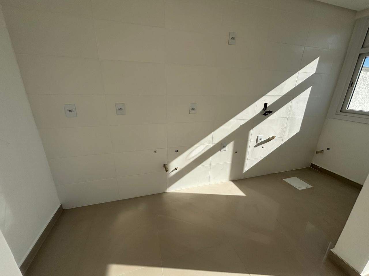 Apartamento à venda no Zona Nova: 