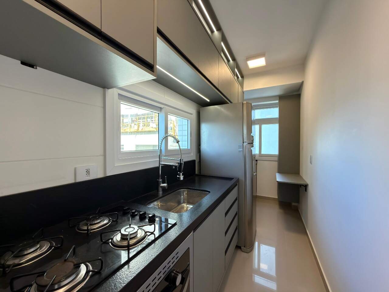 Apartamento à venda no Zona Nova: 