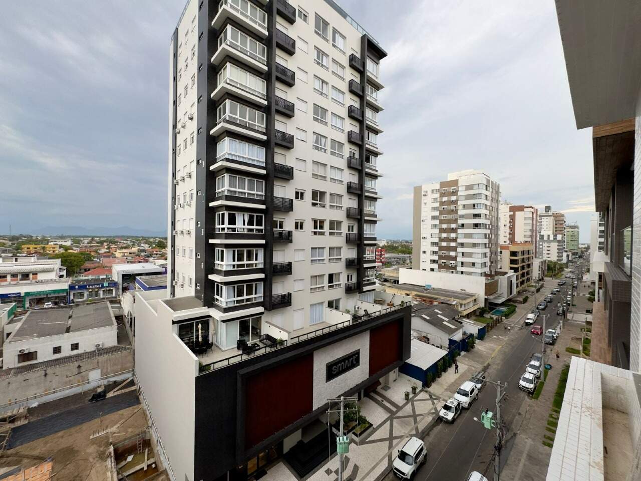 Apartamento à venda no Zona Nova: 