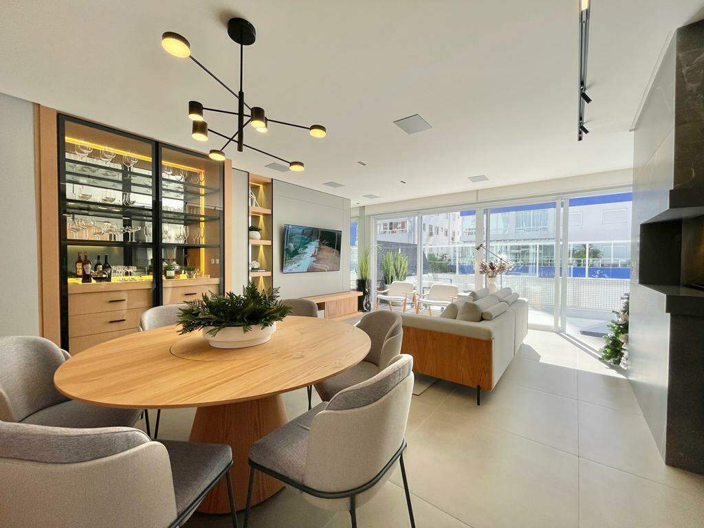 Apartamento à venda no Navegantes: 