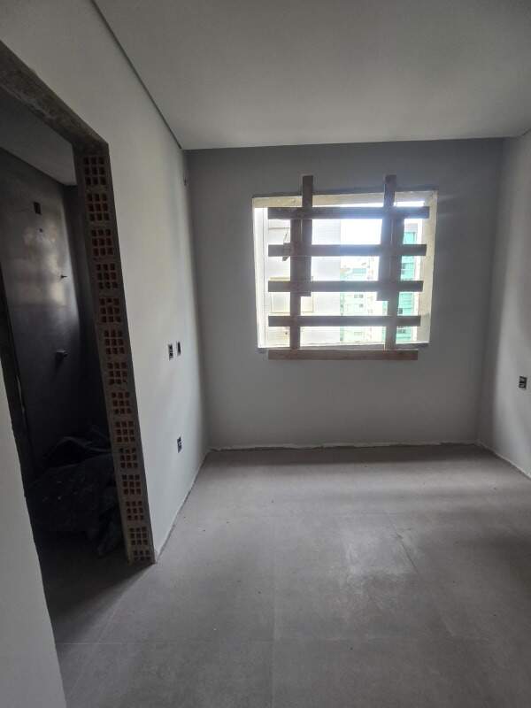 Apartamento à venda no Navegantes: 
