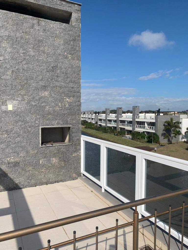Casa em Condomínio à venda no Atlantida: 