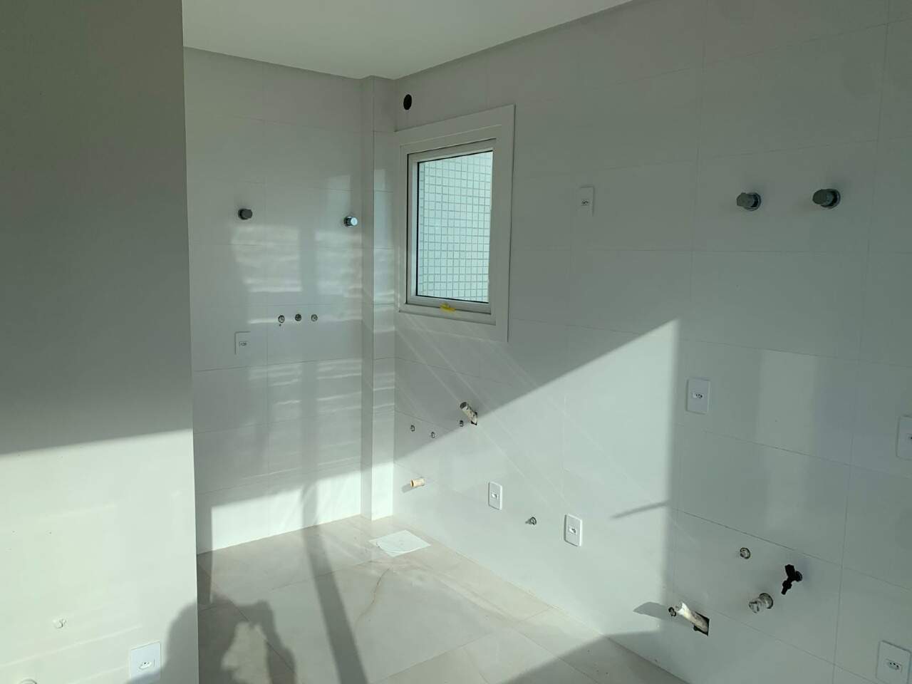 Apartamento à venda no Zona Nova: 