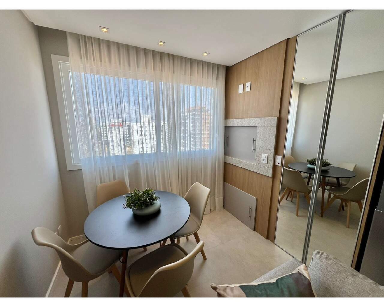 Apartamento à venda no Zona Nova: 