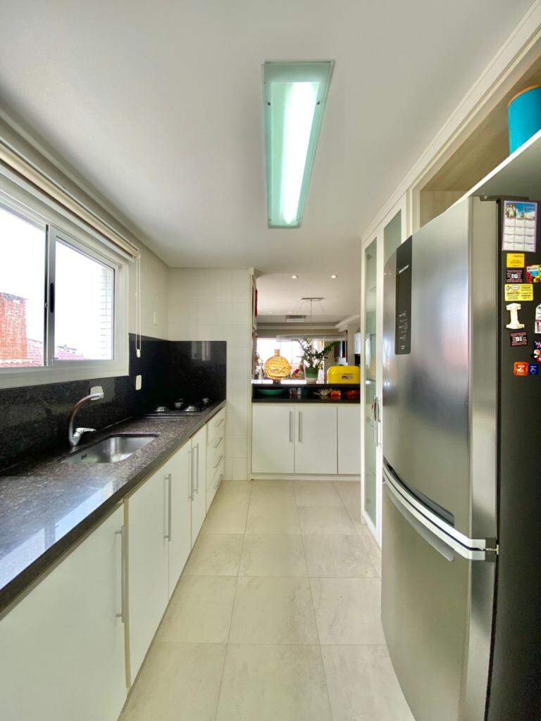 Apartamento à venda no Zona Nova: 