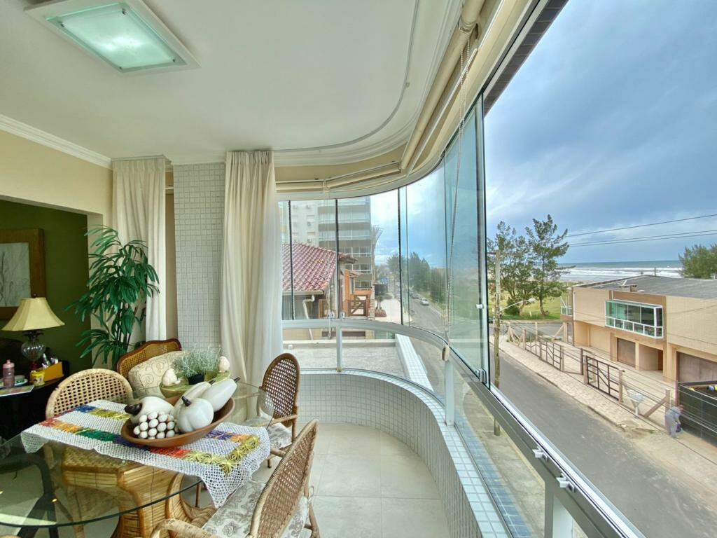 Apartamento à venda no Zona Nova: 