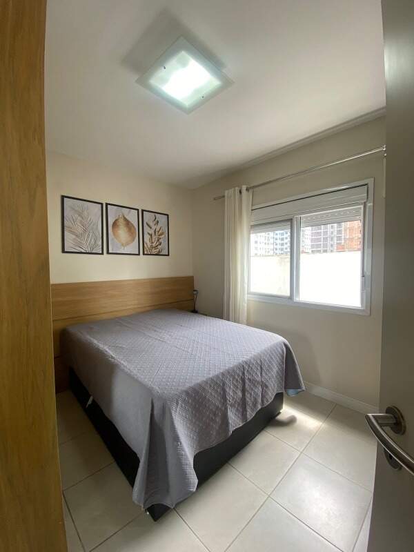 Apartamento à venda no Zona Nova: 