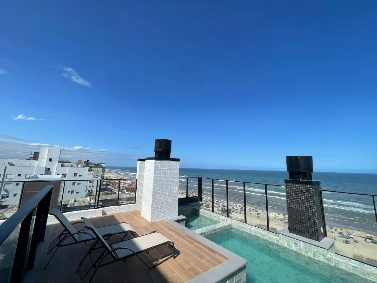Apartamento à venda no Zona Nova: 