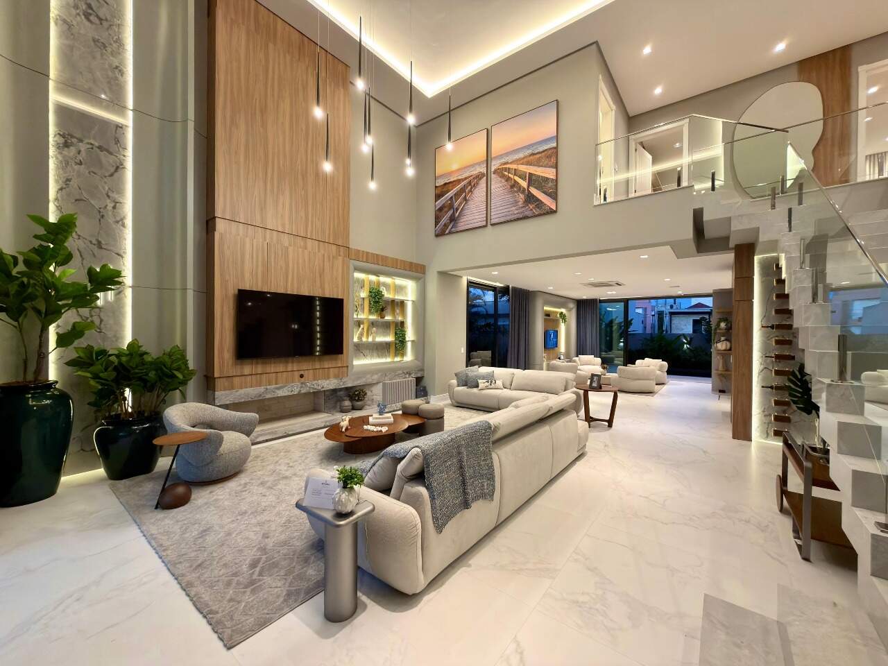 Casa em Condomínio à venda no Velas da Marina: 