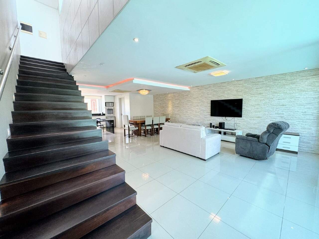 Casa em Condomínio à venda no Condado de Capão : 