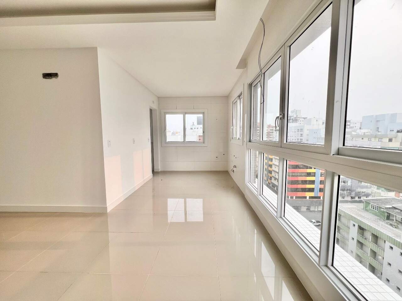 Apartamento à venda no Zona Nova: 