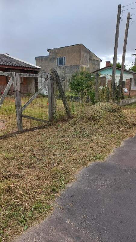 Terreno à venda no Arco Iris: 