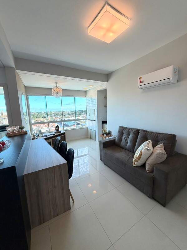 Apartamento à venda no Navegantes: 