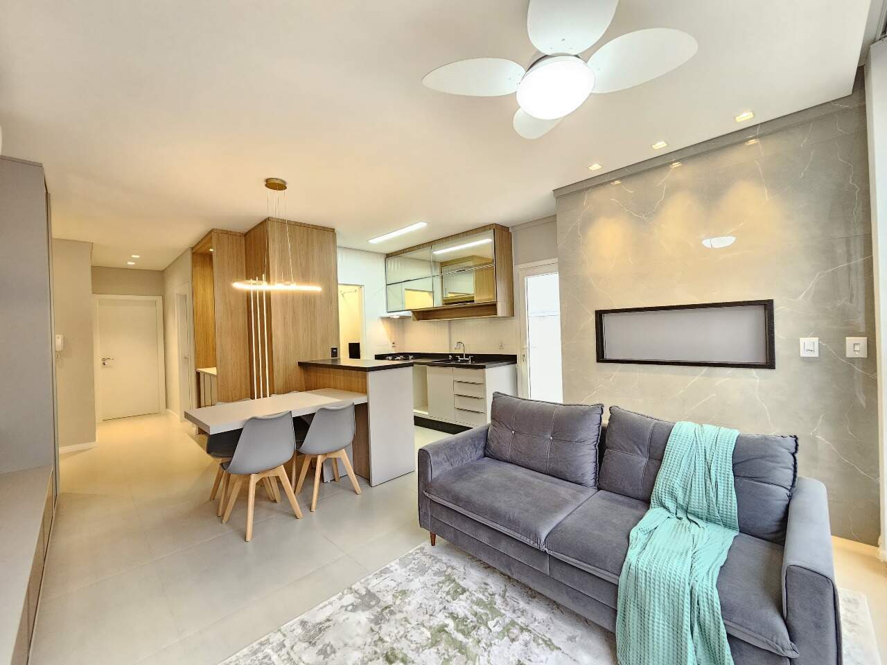 Apartamento à venda no Zona Nova: 