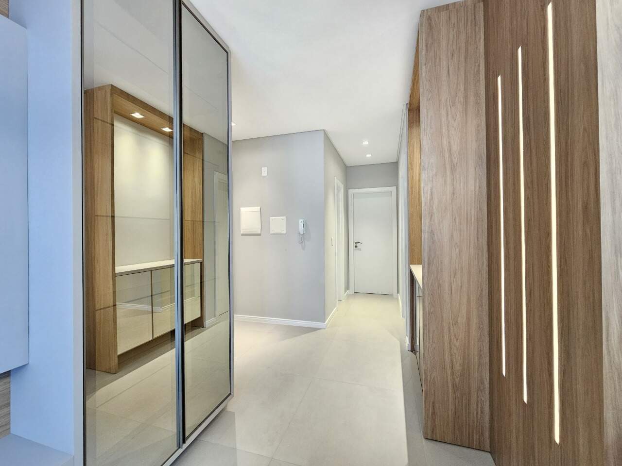 Apartamento à venda no Zona Nova: 