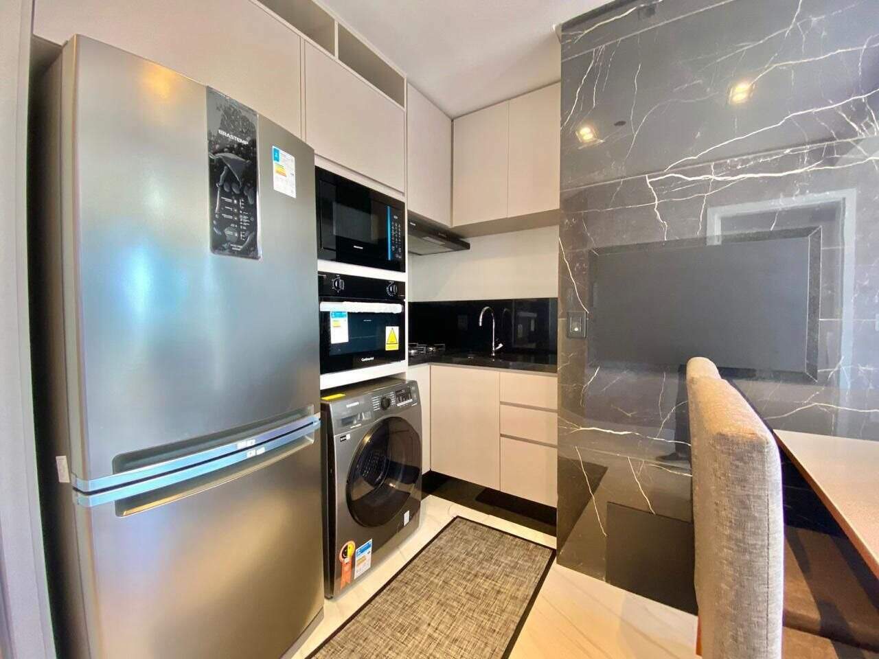 Apartamento à venda no Zona Nova: 