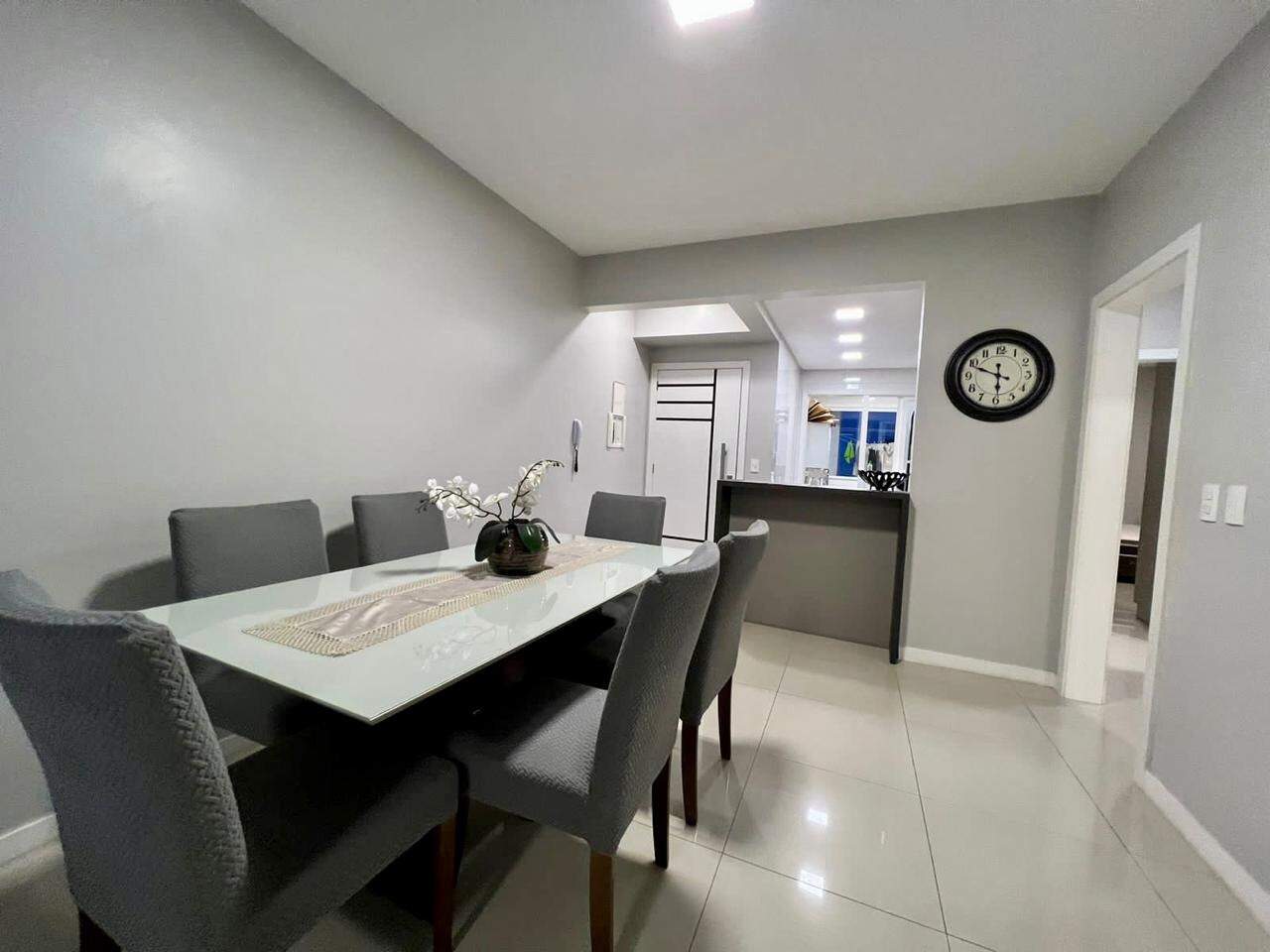Apartamento à venda no Zona Nova: 