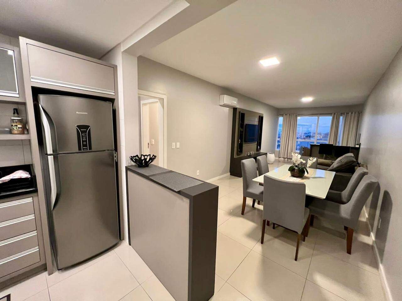 Apartamento à venda no Zona Nova: 