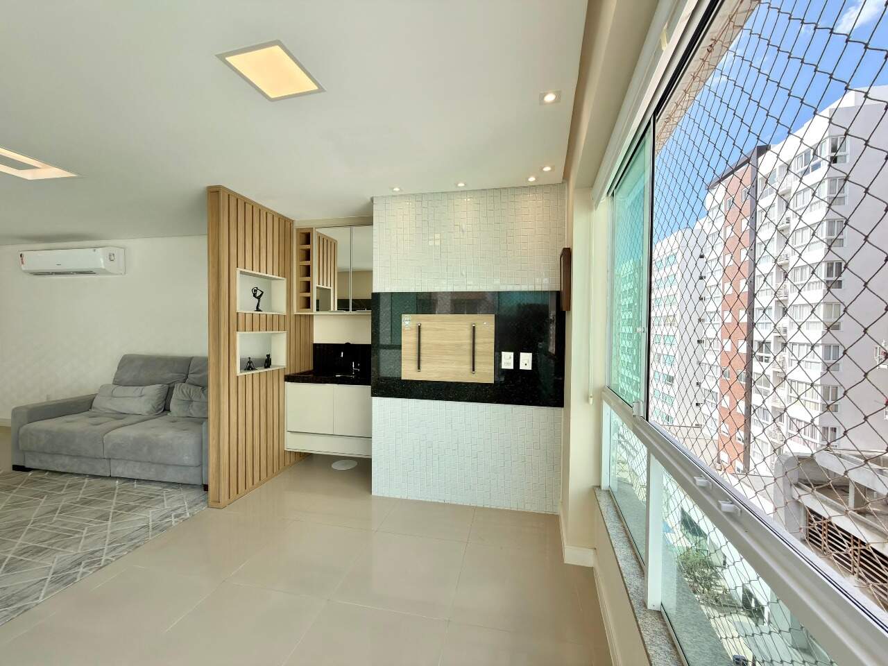 Apartamento à venda no Zona Nova: 