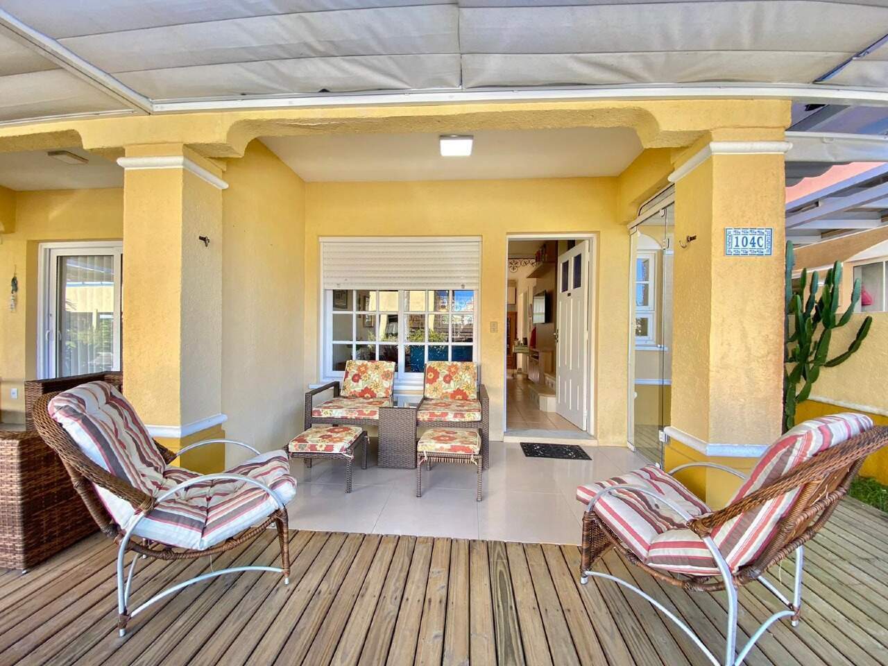 Casa em Condomínio à venda no Condomínio Xangri-lá Villas Resort: 