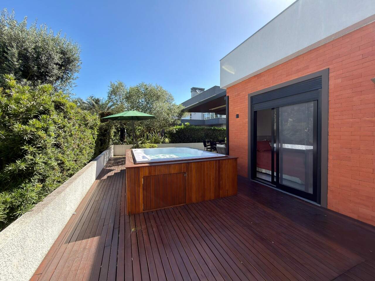 Casa em Condomínio à venda no Velas da Marina: 