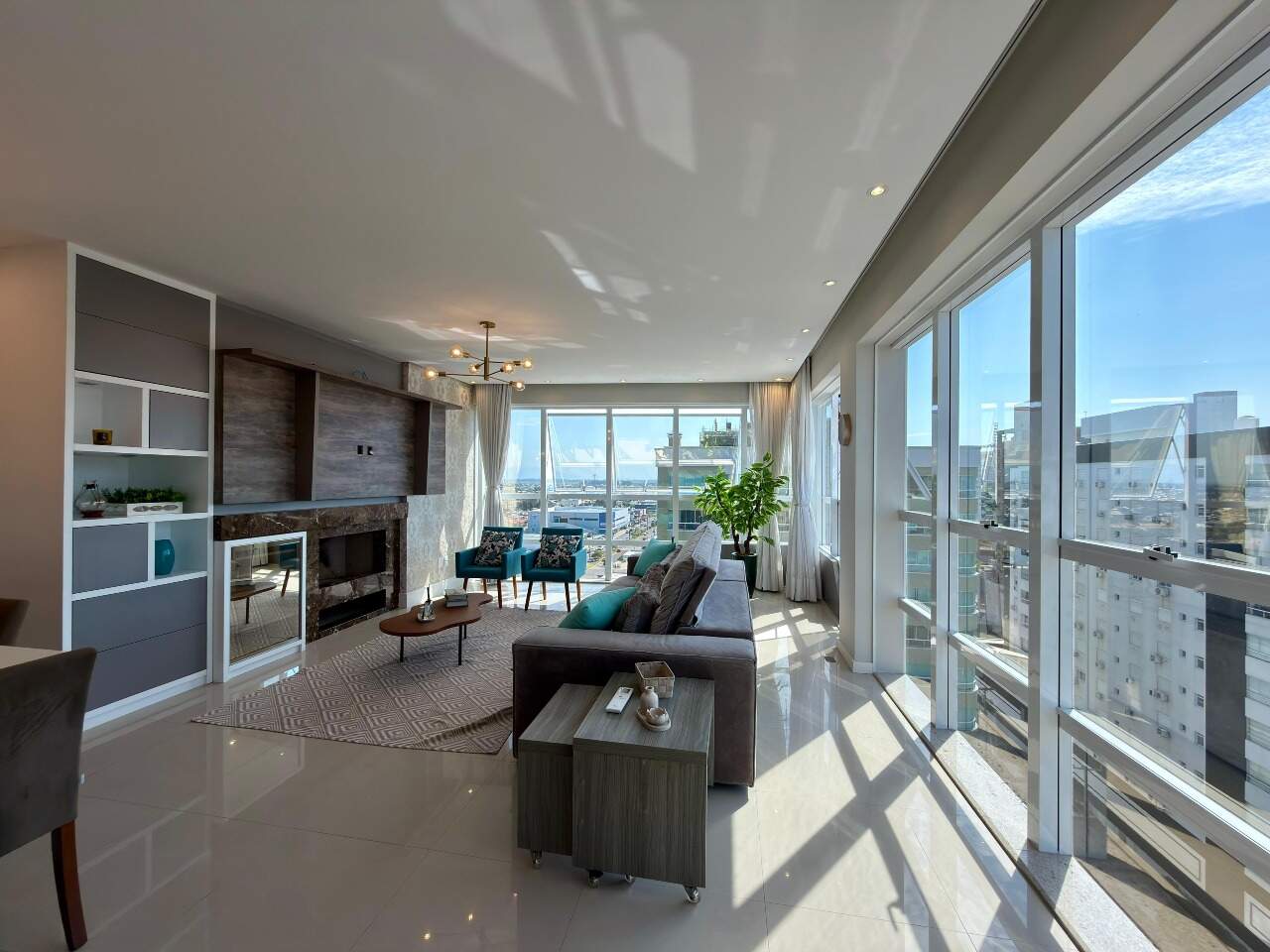 Apartamento à venda no Zona Nova: 