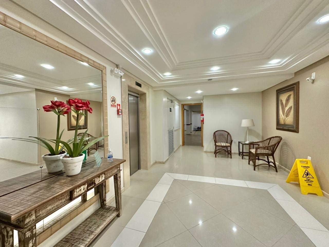 Apartamento à venda no Zona Nova: 
