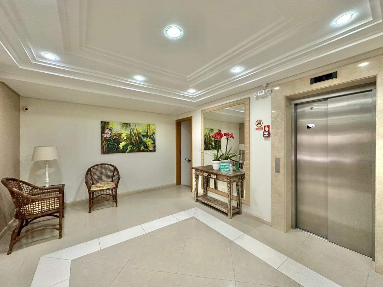Apartamento à venda no Zona Nova: 