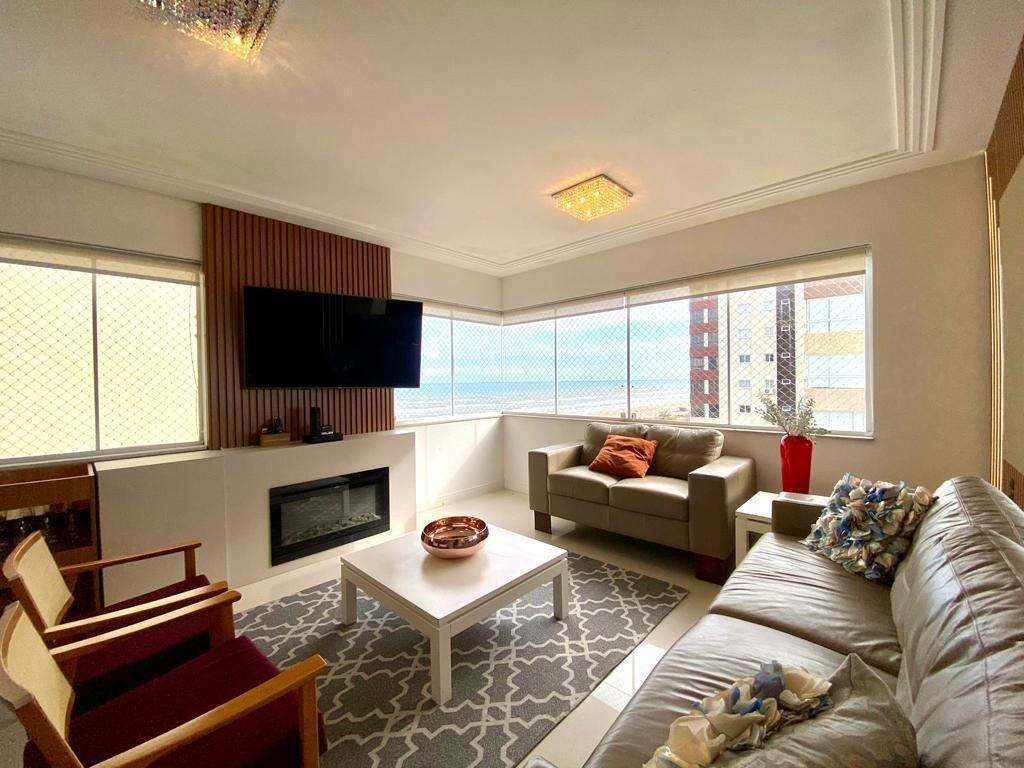Apartamento à venda no Navegantes: 