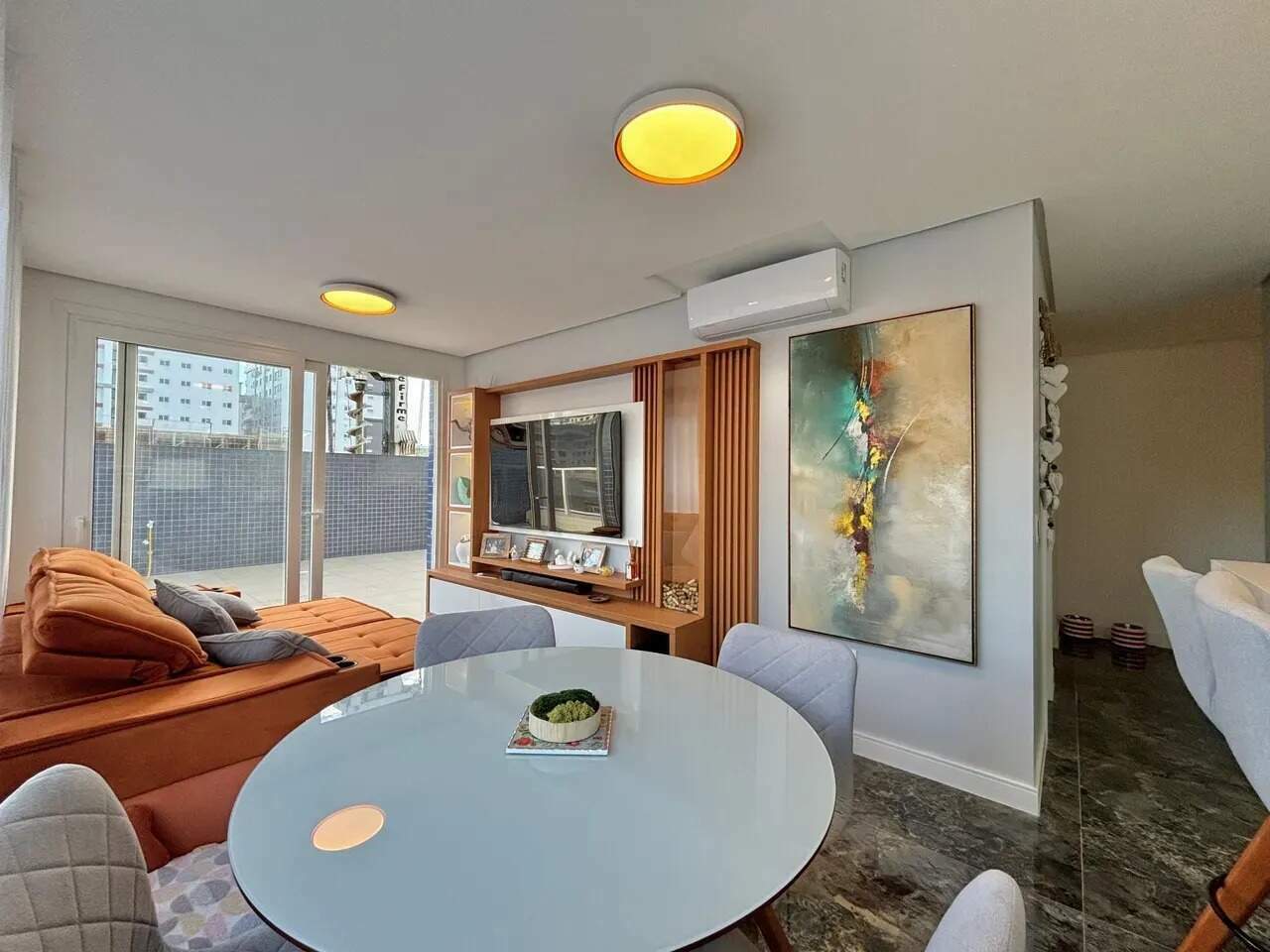 Apartamento à venda no Zona Nova: 