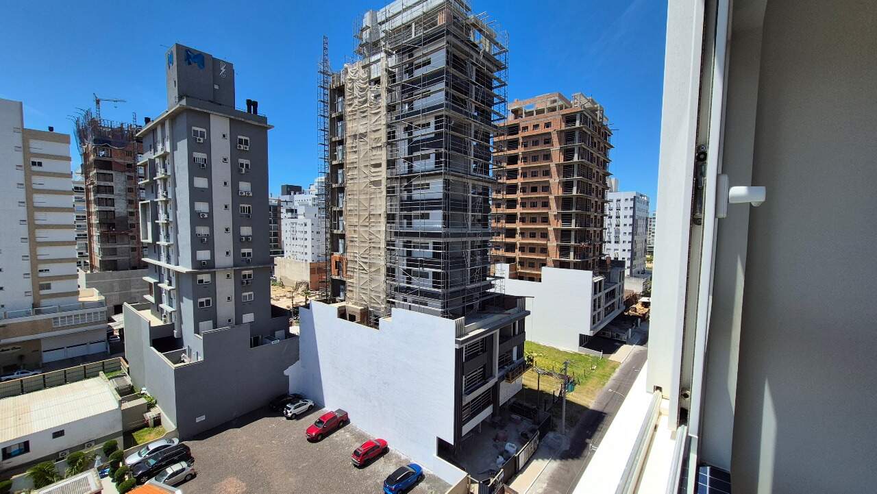 Apartamento à venda no Zona Nova: 