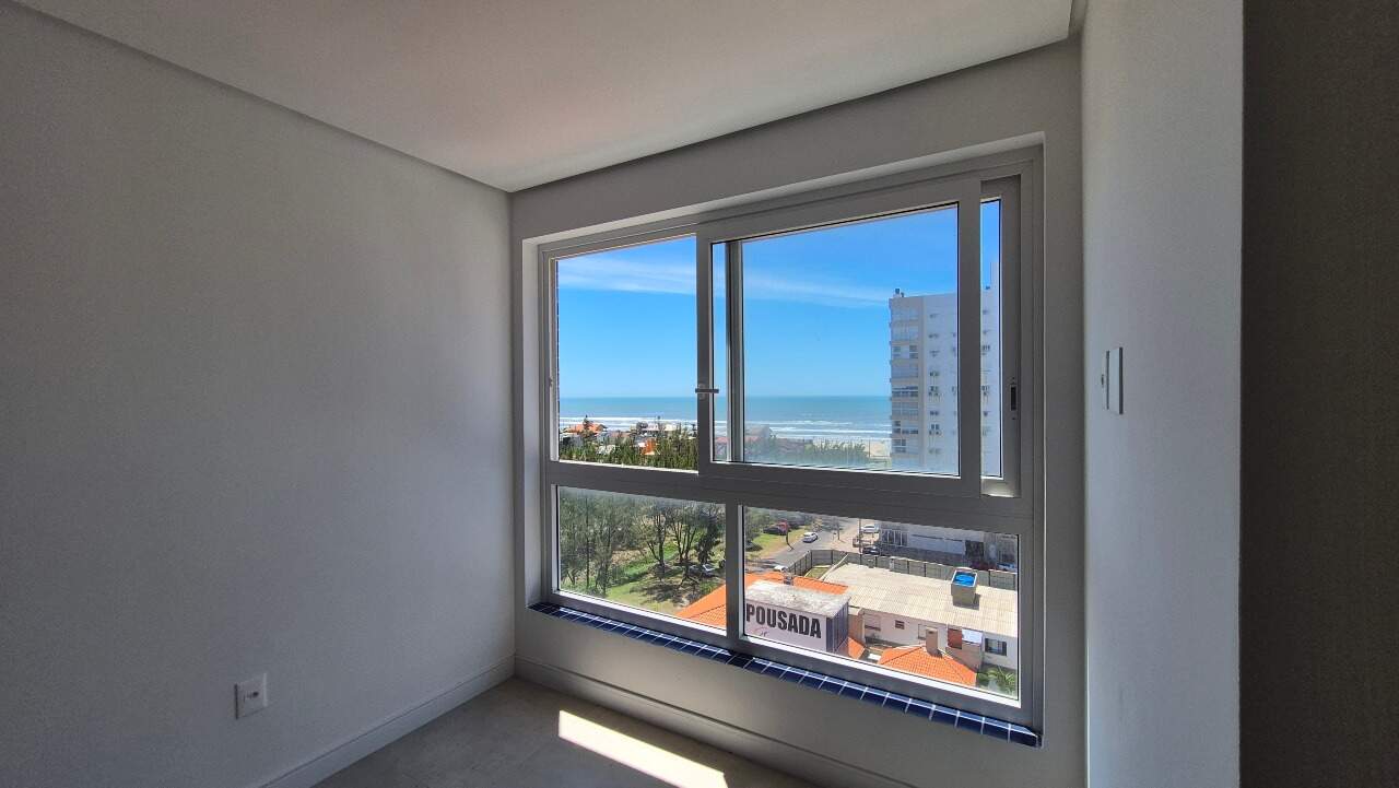 Apartamento à venda no Zona Nova: 