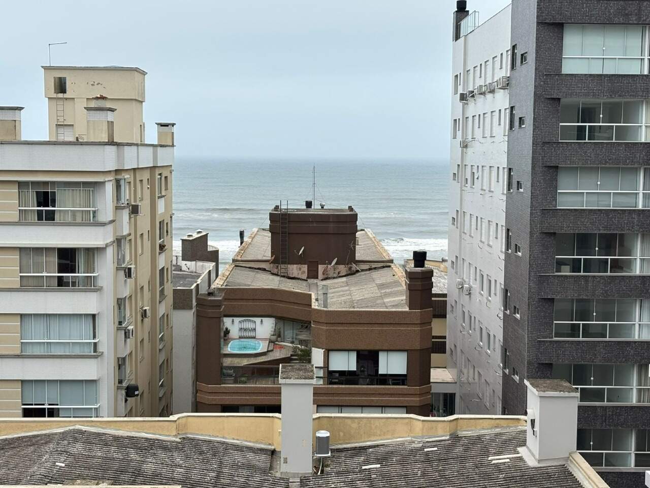 Apartamento à venda no Zona Nova: 