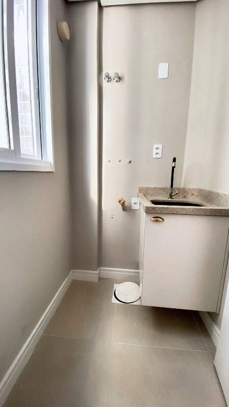 Apartamento à venda no Navegantes: 