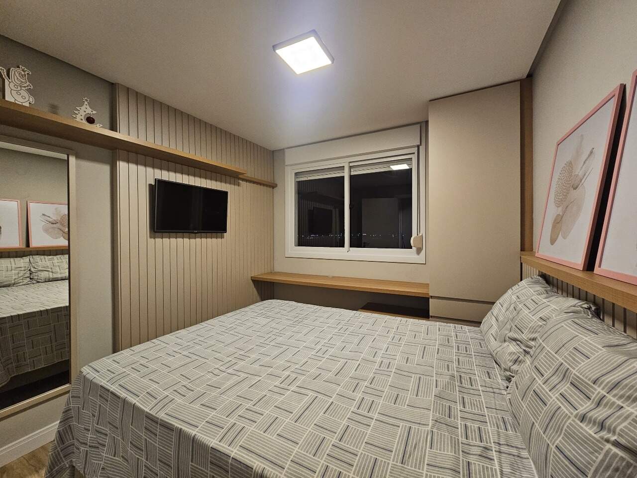 Apartamento à venda no Santorini Parque: 
