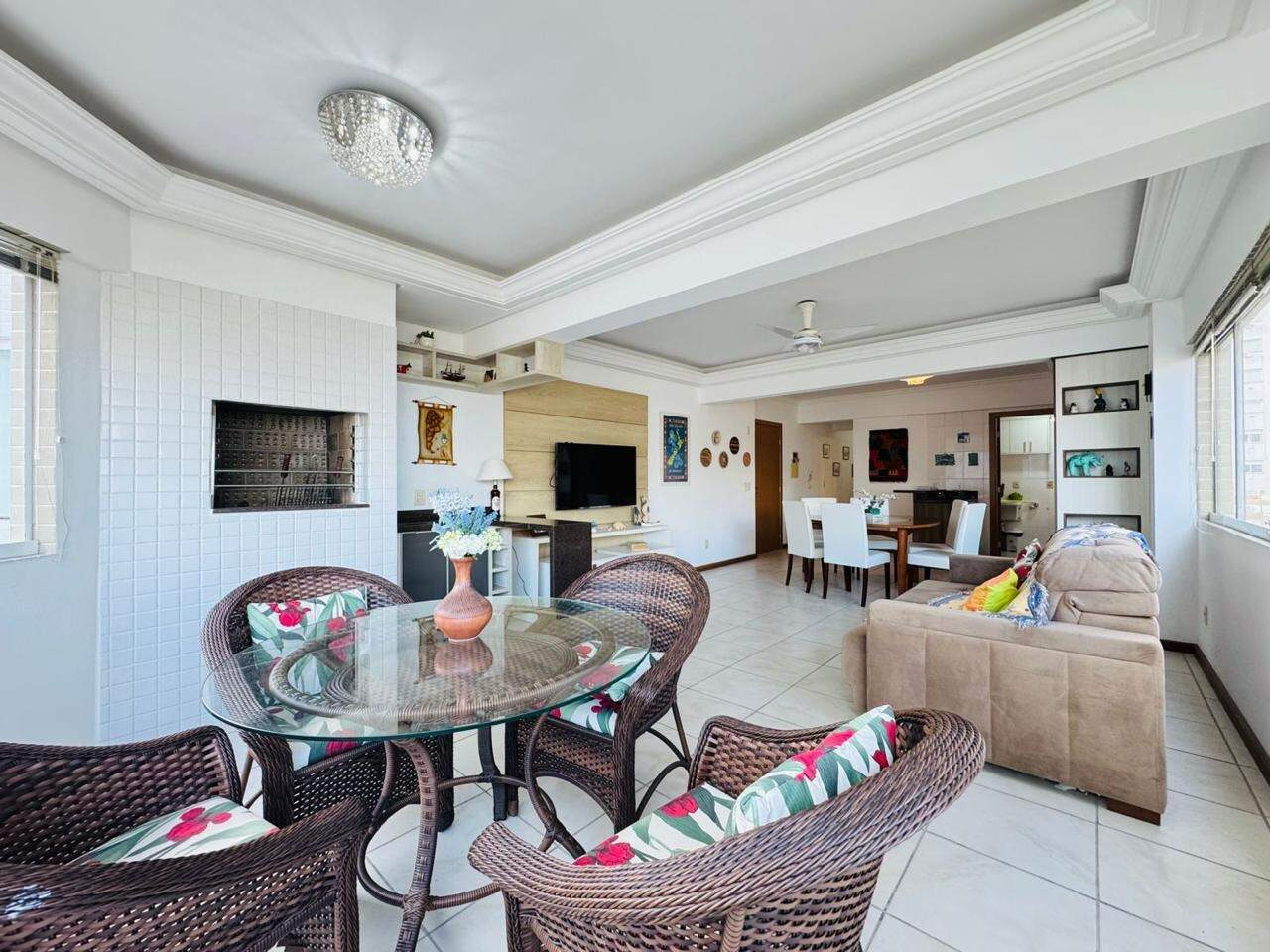 Apartamento à venda no Zona Nova: 