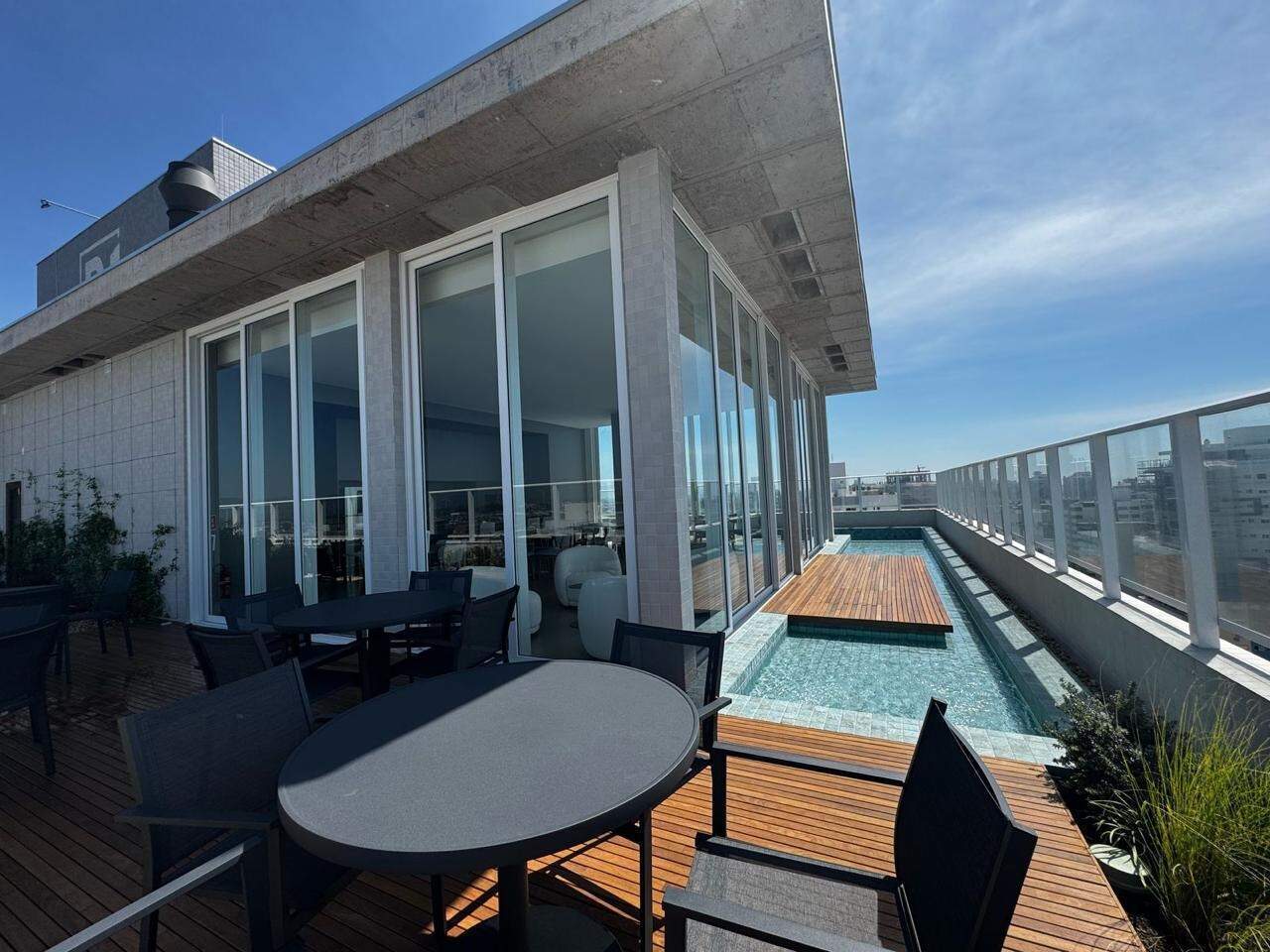 Apartamento à venda no Navegantes: 