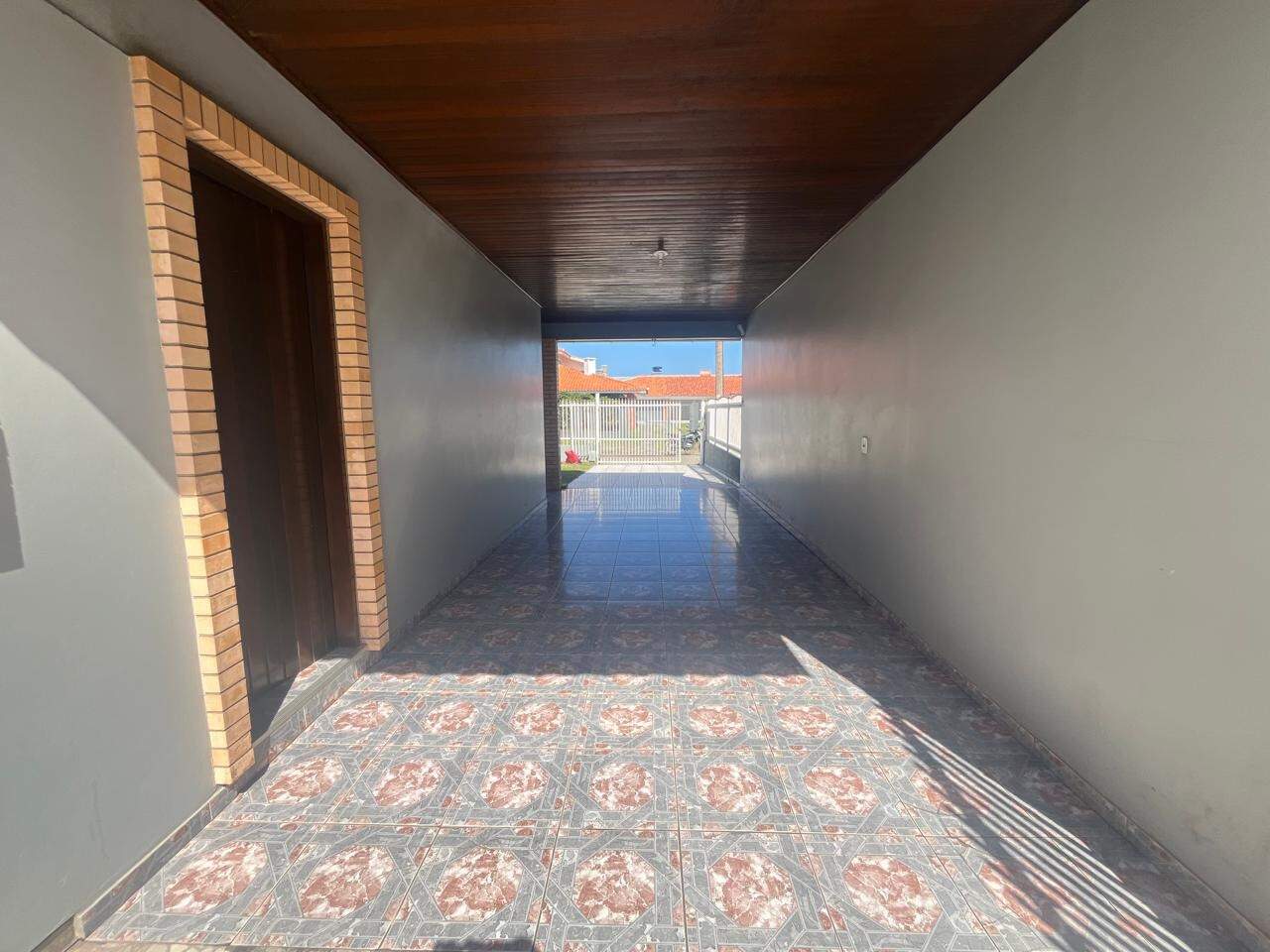 Casa à venda no Rainha do Mar: 