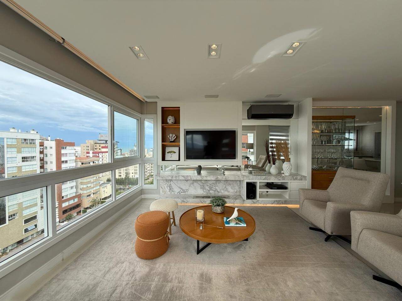 Apartamento à venda no Zona Nova: 