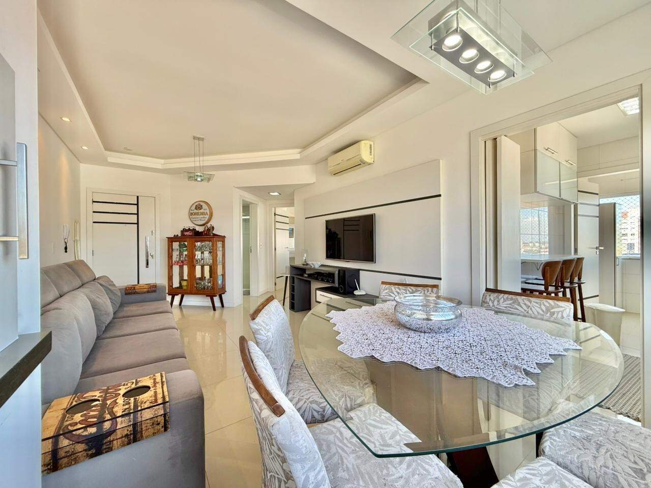 Apartamento à venda no Zona Nova: 