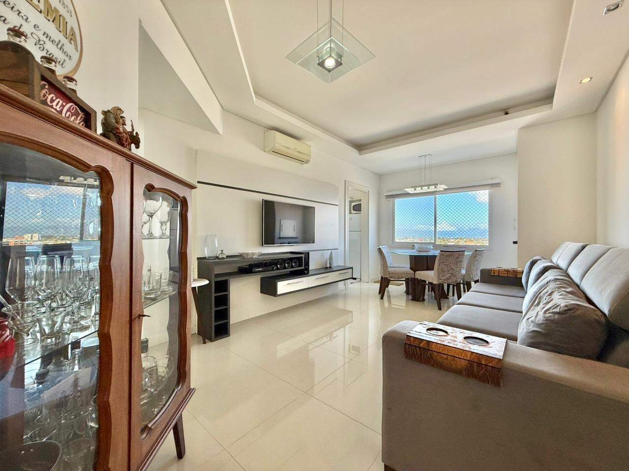Apartamento à venda no Zona Nova: 